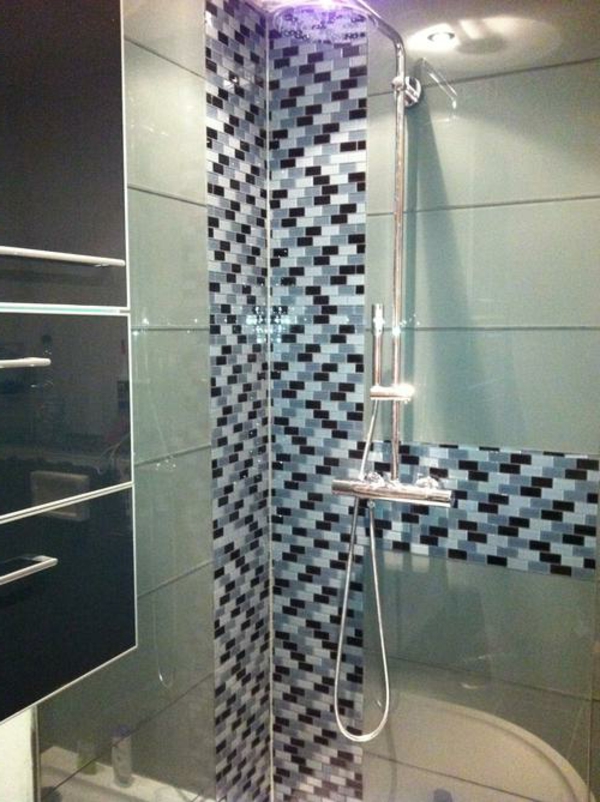 duschkabinen-komplett-moderne-gestaltung- schönes kleines bad