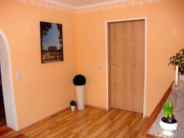 Wandfarbe Apricot  warm und gemtlich! - Wohnzimmer Einrichten Mit Esstisch