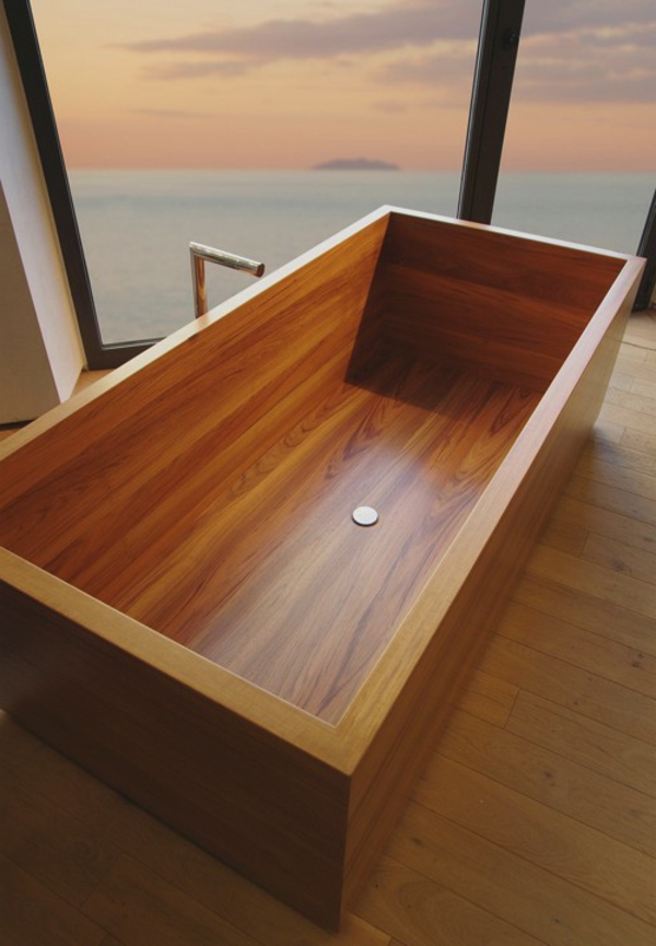 quadratischer-Badewanne-aus-Holz_Interior-Design