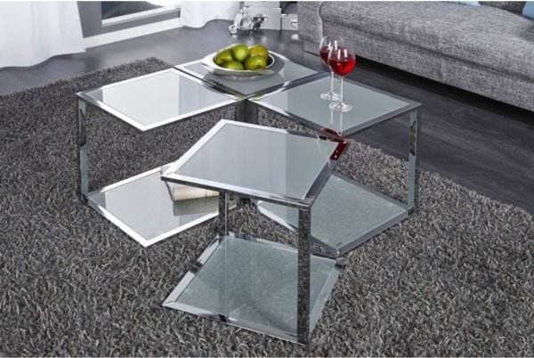 designer-Beistelltische-aus-Glas-mehrere-Tische