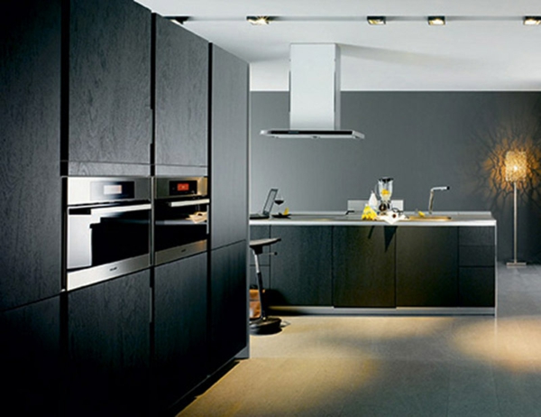neue-küchenideen-atemberaubendes-design-in-schwarz