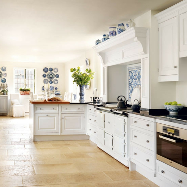 neue-küchenideen-schön-und-weiß-gestaltet