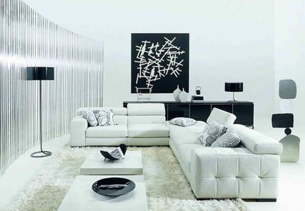 tapeten-farben-ideen-elegantes-weißes-wohnzimmer-mit-einem-schwarzen-bild