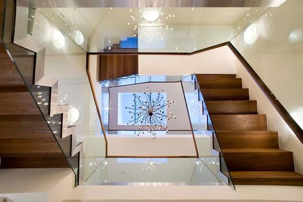 Luxus-Haus-in-London-fantastische-Treppen