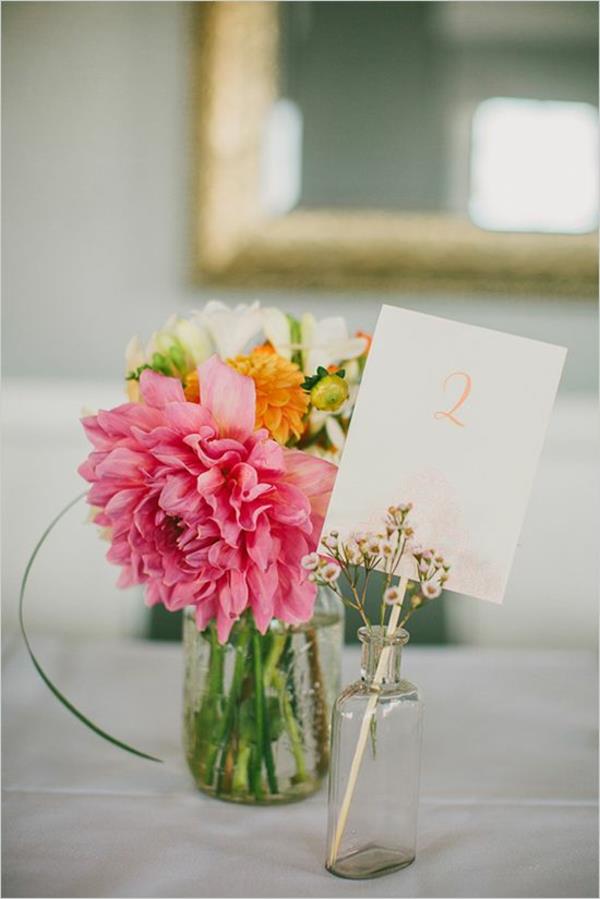 Vintage Tischdeko zur Hochzeit - 100 faszinierende Ideen!