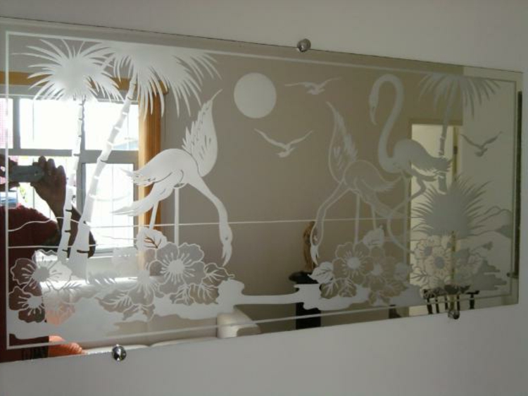spiegel-flamingo-deko-dekoriert-formen-weiß-schick-edel-neu-modern-palmen-sonne-vögel