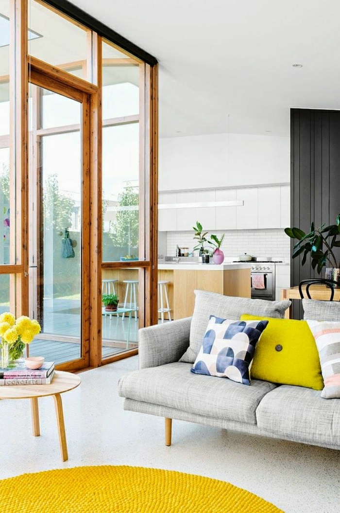 wohnzimmer-einrichten-wohnzimmer-gestalten-wohnideen-wohnzimmer-design-wohnzimmer-gelber-teppich