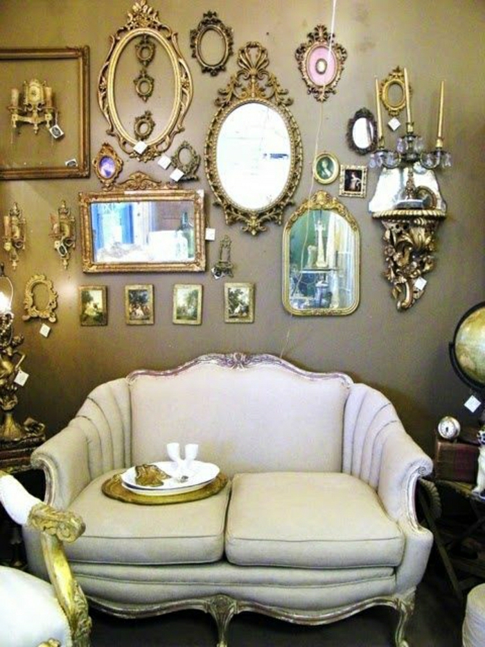 Set-vintage-Spiegel-Rahmen-Metall-gold-Sofa-aristokratisch