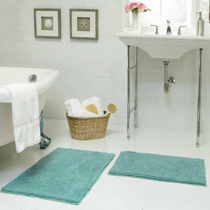 Teppich-Dusche-blau-for-Badewanne-mit-beige-Fliesen
