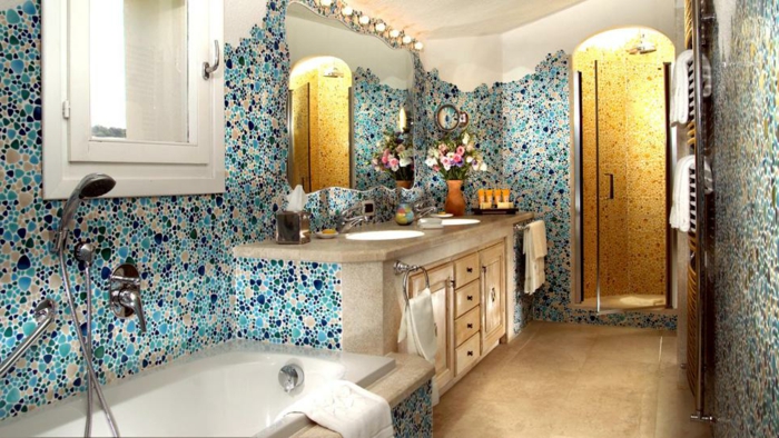 badezimmer-mit-mosaik-super-extravagantes-modell