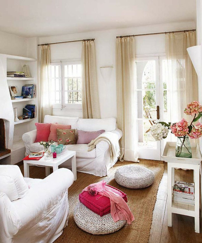 gemütliches-wohnzimmer-moderne-weiße-möbel