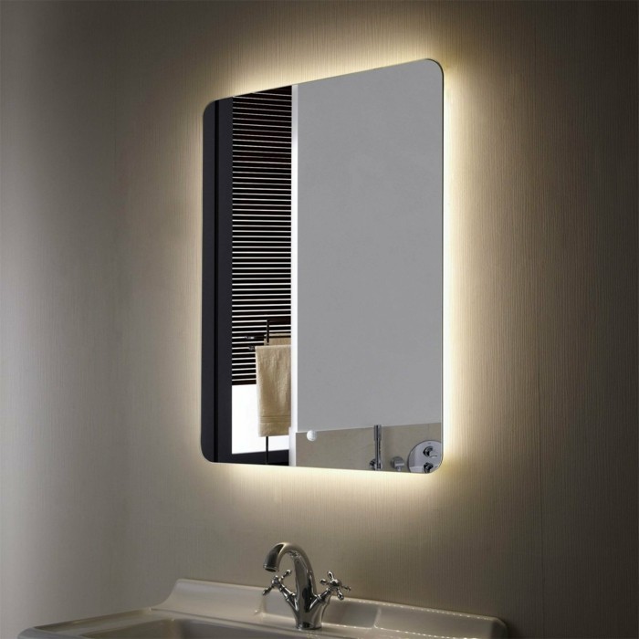 leuchtspiegel-im-Badezimmer-wandspiegel-mit-beleuchtung
