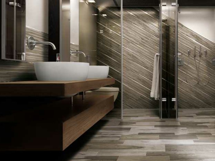 Bodenfliesen in Holzoptik für ein tolles Bad!