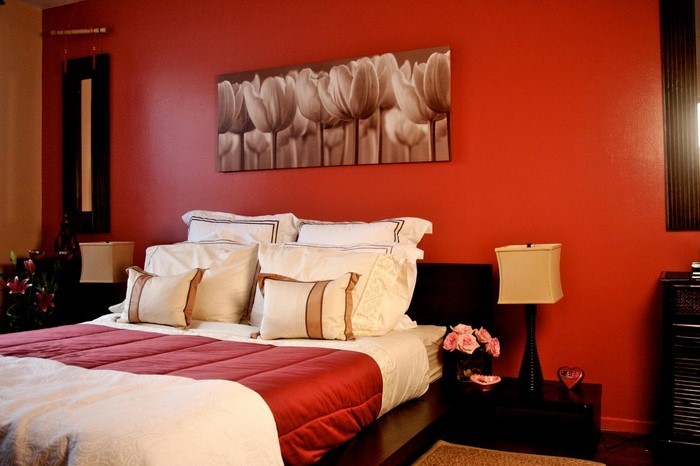 Rotes-Schlafzimmer-Design-Ein-kreatives-Design