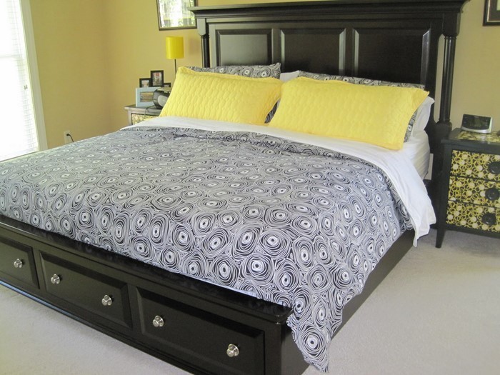 Schlafzimmer-farblich-gestalten-mit-Gelb-Ein-verblüffendes-Design