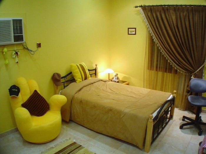 Schlafzimmer-farblich-gestalten-mit-Gelb-Eine-super-Entscheidung