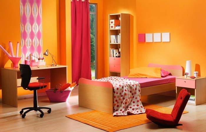 Schlafzimmer-orange-Ein-modernes-Interieur