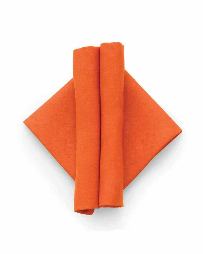 Servietten-basteln-in-oranger-Farbe