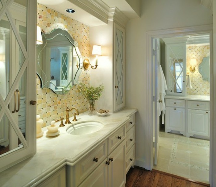 badezimmer-ideen-fur-kleine-bader-mit-spiegel
