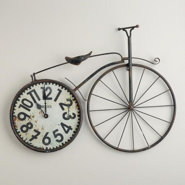 wanduhr-xxl-aus-metall-form-fahrrad-stil-vintage-weisses-zifferblatt-mit-grossen-schwarzen-ziffern