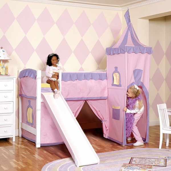 etagenbett mit rutsche im kinderzimmer - wie einen Schloss aussehen