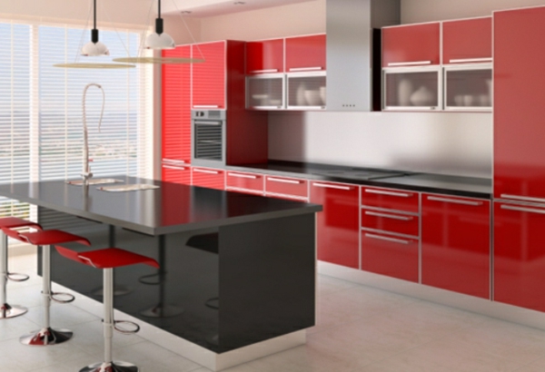 luxus küche mit schwarzer kochinsel und rote schränke