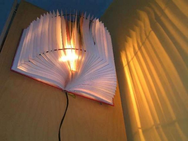 basteltipps - kreatives lampen modell selber machen - aus einem buch