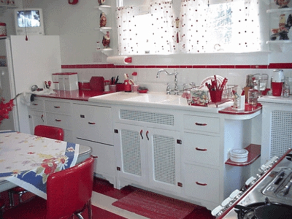 rot-und-weiß-in-der-küche