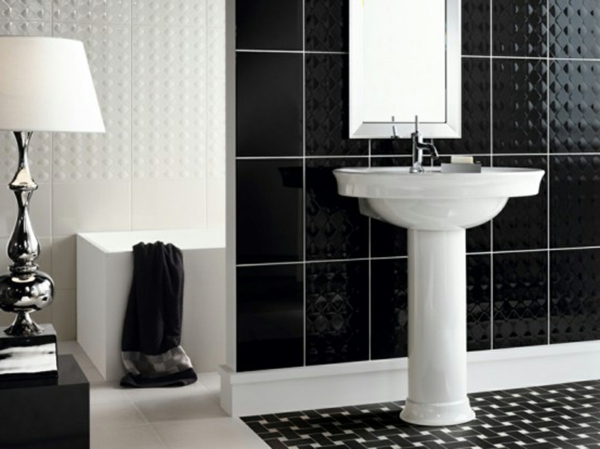badezimmer-design-schwarz-und-weiß kombinieren