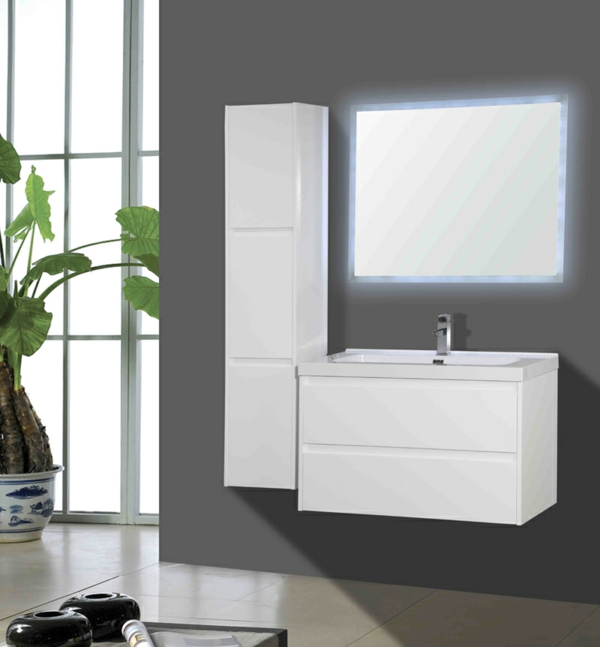 badezimmer-mit-graunen-wänden-und-einem-weißen-badschrank-und-spiegel-graue wand