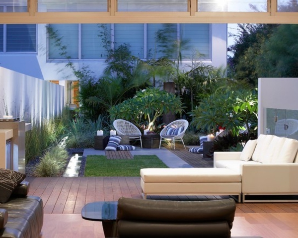 balkonplatten-holz-moderne-möbel - luxuriöse gestaltung mit viele dekopflanzen