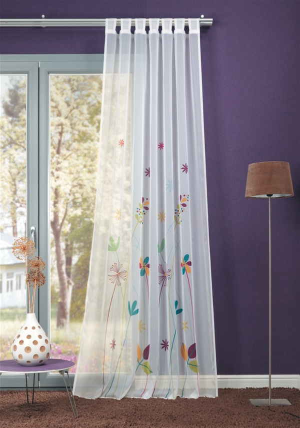 ikea-gardinen-weiß-deko - wand in lila