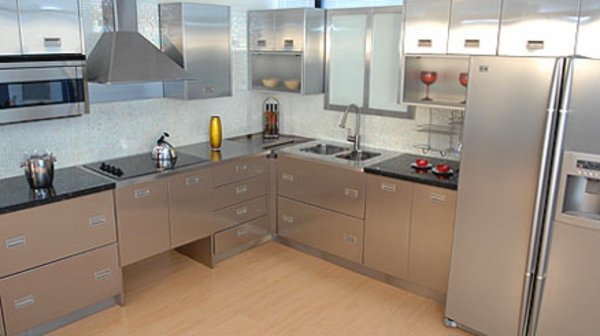 küchenspüle-edelstahl-küche - moderne küchenarbeitsplatte