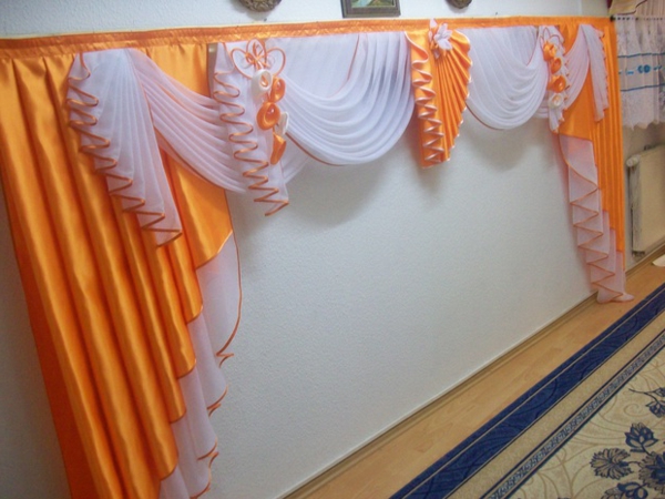 schöner-wohnen-gardinen-orange-farbe - kreativse aussehen