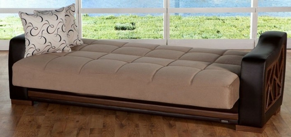 sofa-günstig-onleine-kaufen-ikea - wand aus glas und dekorative kissen