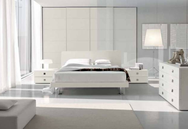 elegante-schlafzimmer-betten-weiße-farbe-coole gestaltung