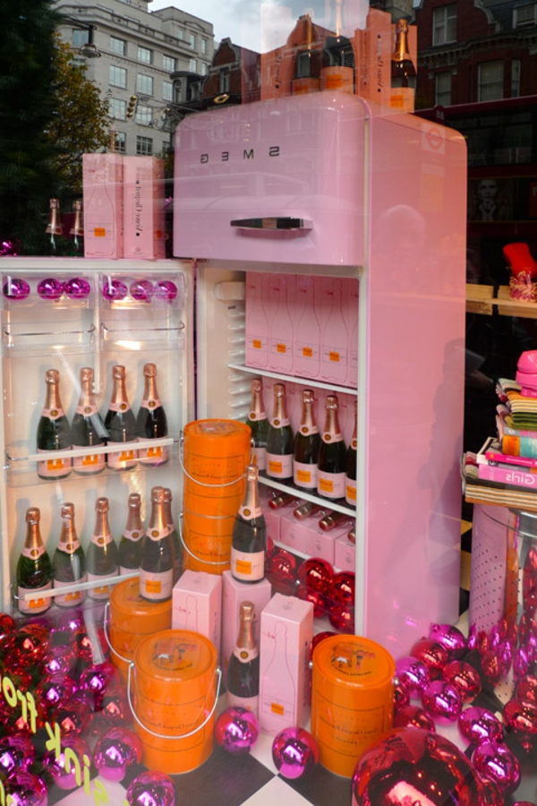 smeg-rosa-kühlschrank-sehr-groß-schönes modell im geschäft