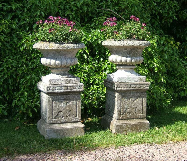 antike-gartendeko-antique-garden-statue-im-garten5