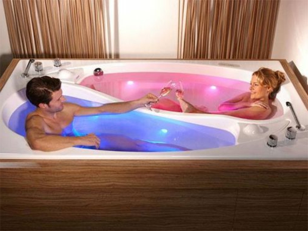 badezimmergestaltung-ideen-rosa-und-blau-für-ihn-und-für-sie