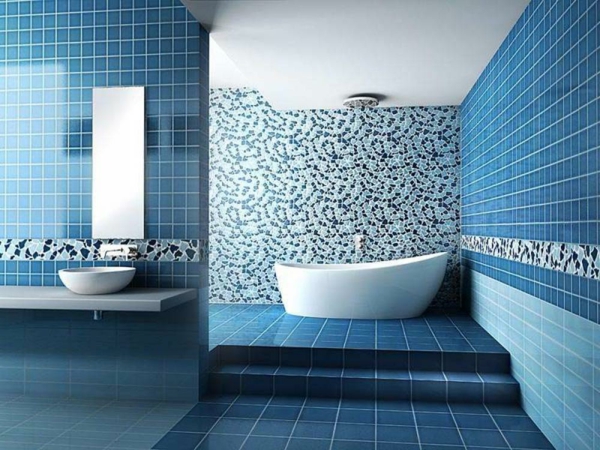 blaue-bodenfliesen-helles-badezimmer-design