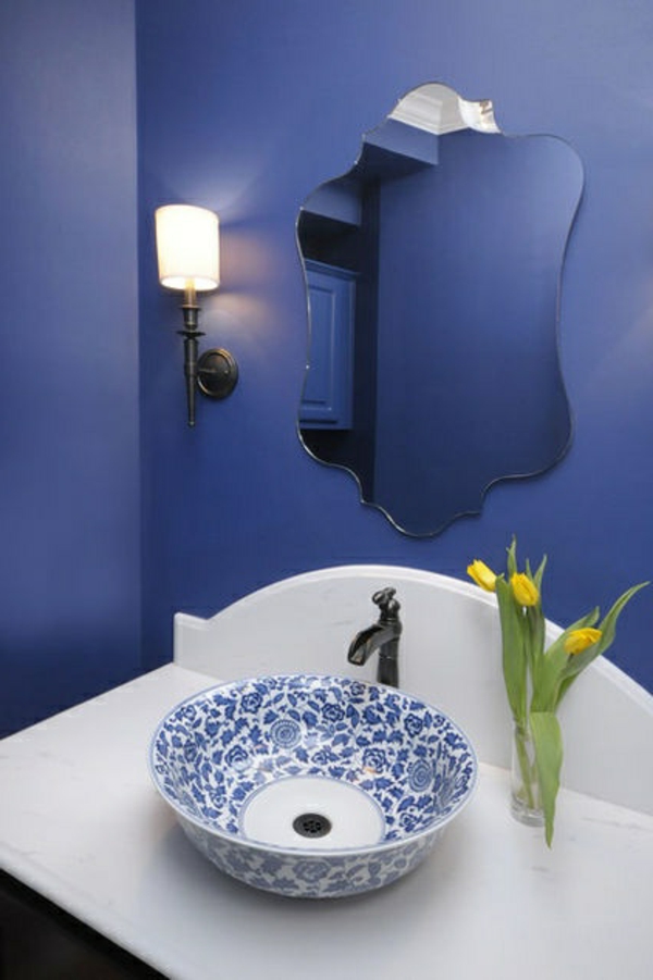 blaue-farbtöne-badezimmer