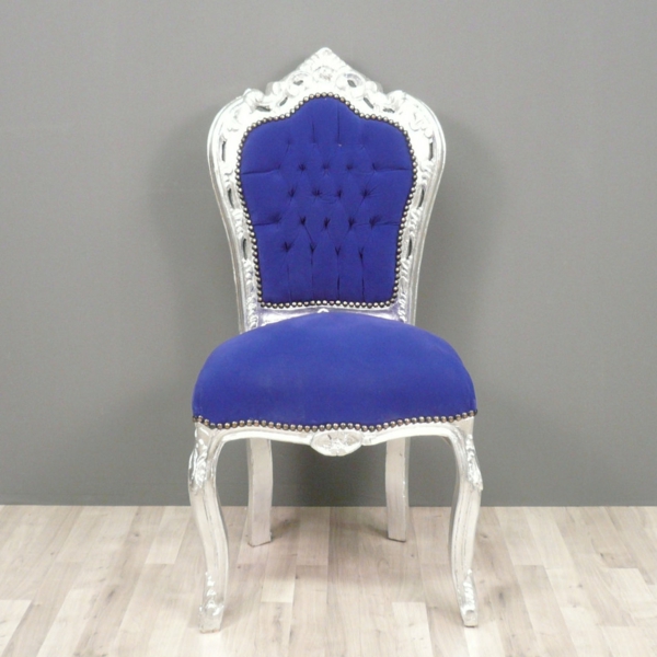 blaue-stühle-baroque