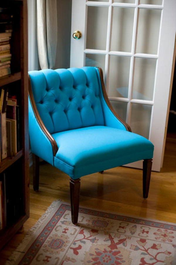 blaue-stühle-blue-chair (1)