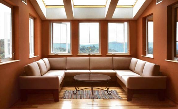 braune-farbe-für-ecksofa -überzüge-elegantes wohnzimmer gestalten
