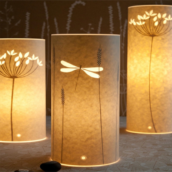 drei-wunderschöne-papier-lampen-super modern aussehen