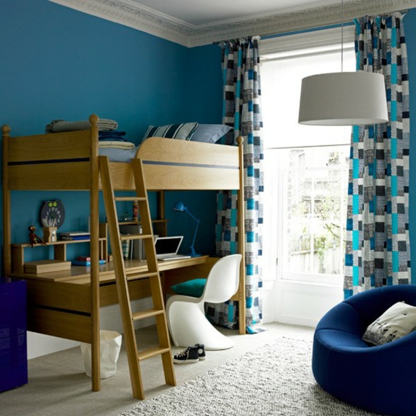 farbideen-für-kinderzimmer-in-blau-und-weißer-teppich