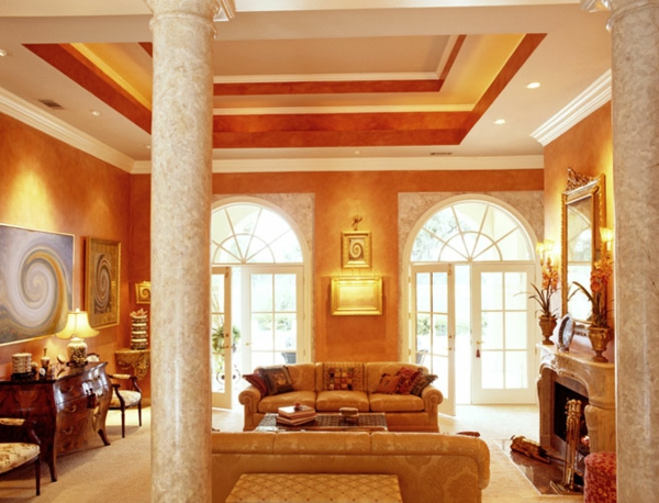 wunderschönes wohnzimmer mit einem aristokratischen look-zwei marmor säule