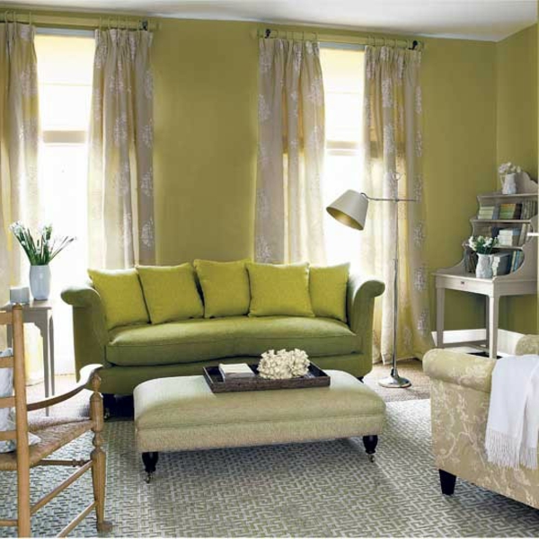 grünes-wohnzimmer-modern-gestalten- schöne gardinen