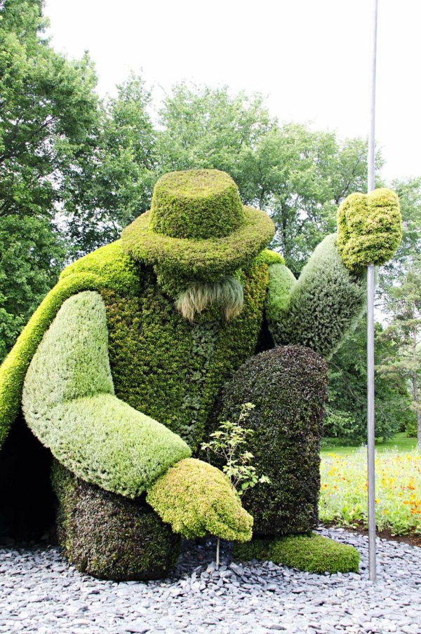 lustige-gartenfiguren-montreal-topiary-mensch