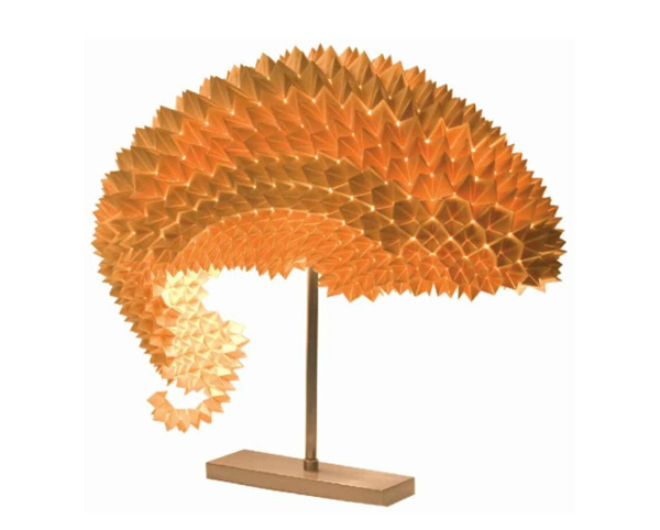origami-lampenschirm-der-drache-orange-als-tisch-lampe